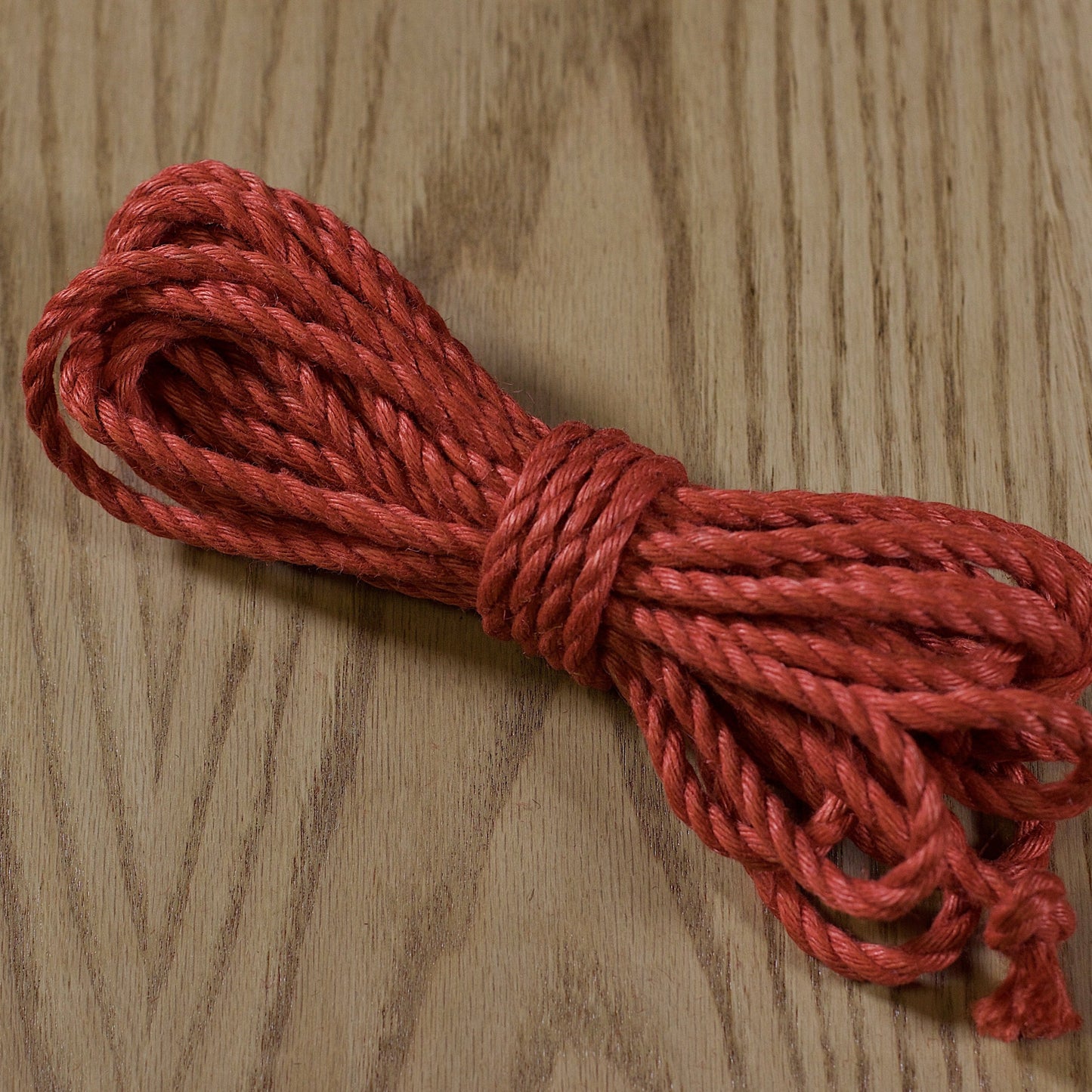 Jute rope Shibari quality by Tension - Red