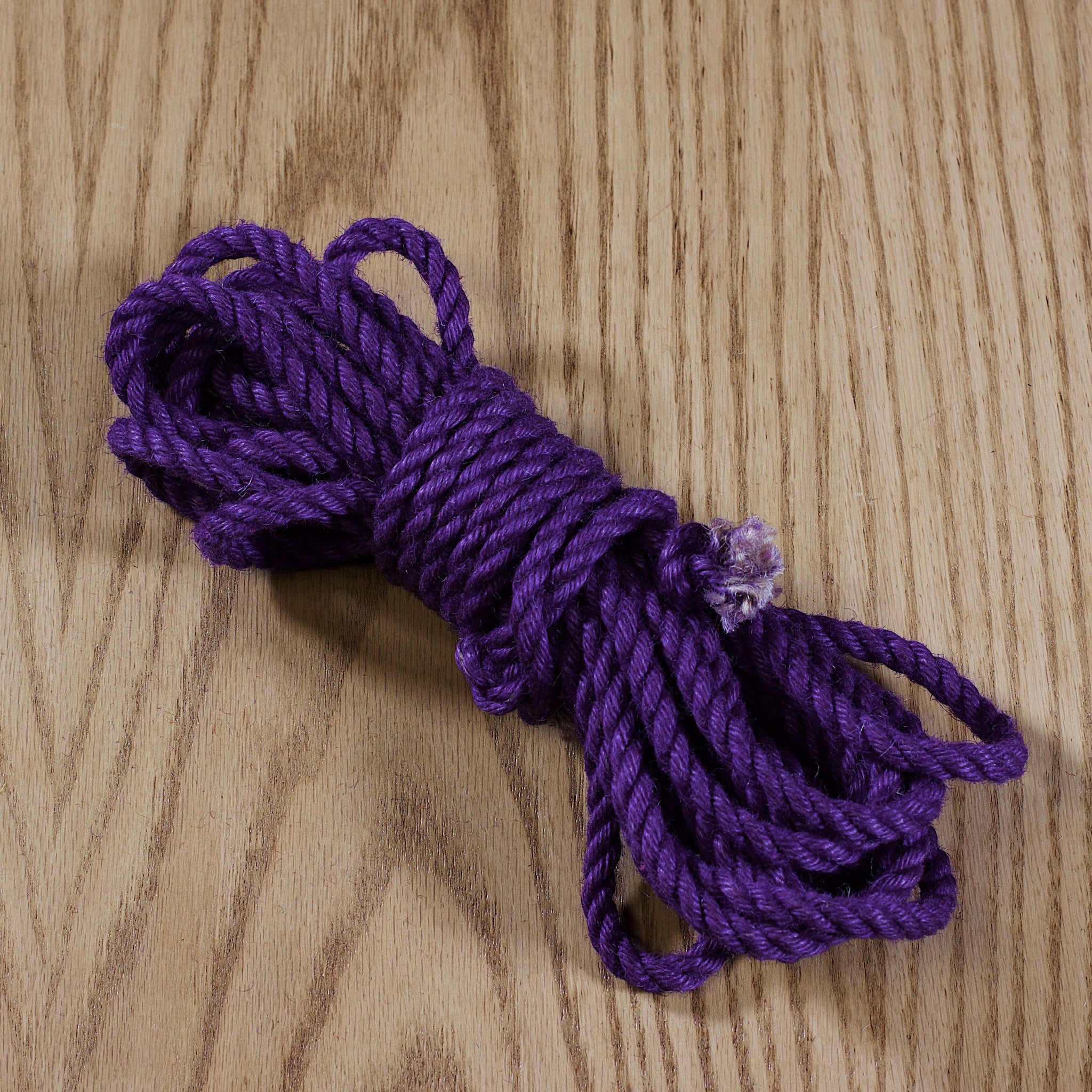 Ogawa Jute Rope, Treated (1 Rope) - Purple - Tensionmtl
